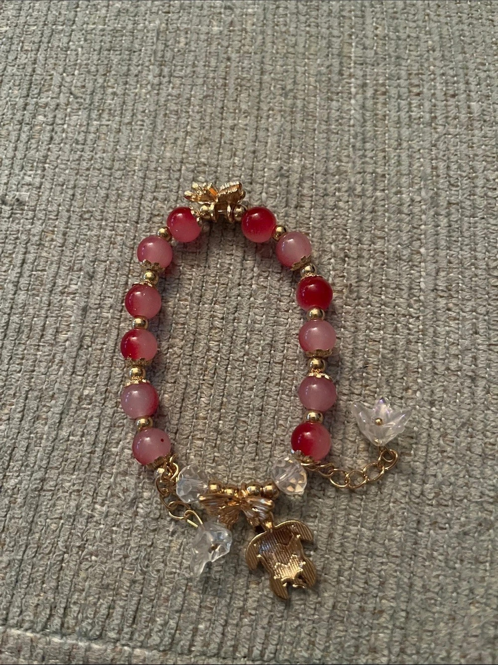 Beaded Charm Bracelet in Red & Gold